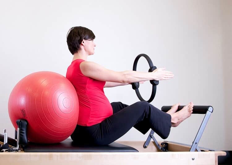 Pilates Terapéutico para Embarazadas